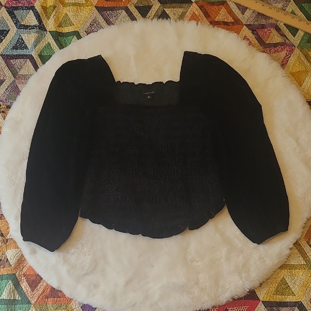 Torrid Black Smocked Stretch Puff Sleeve Cropped Velvet Goth Punk Biker Blouse 0